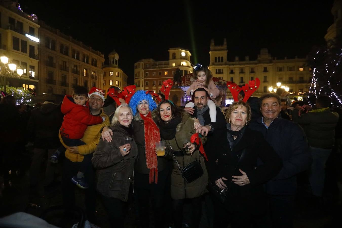 La fiesta de Nochevieja en las Tendillas, en imágenes