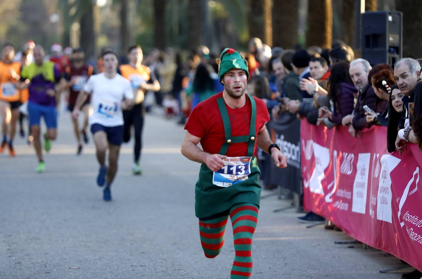 Las mejores imágenes de la carrera San Silvestre de Sevilla (I)