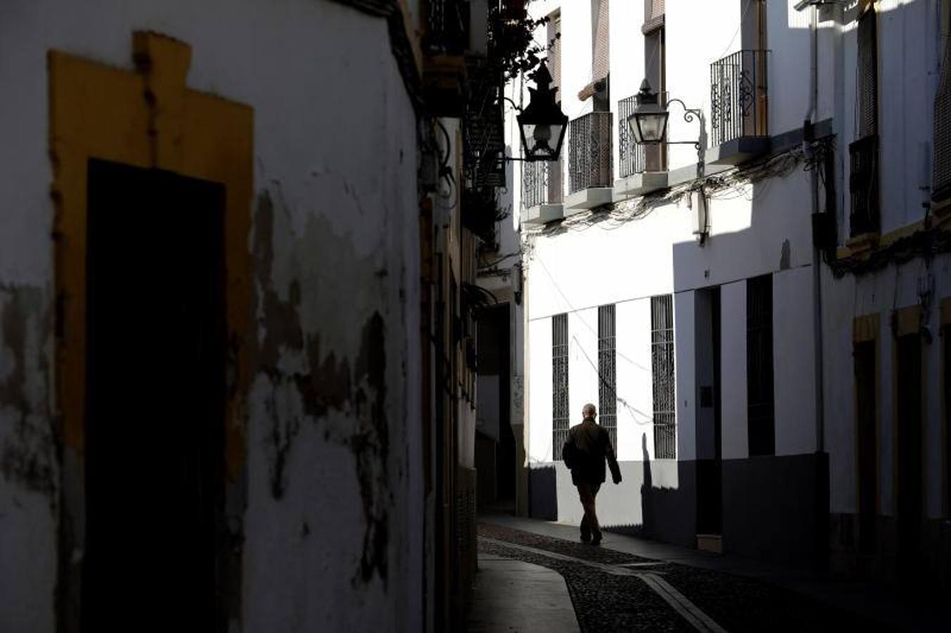 La calle Moriscos de Córdoba, en imágenes