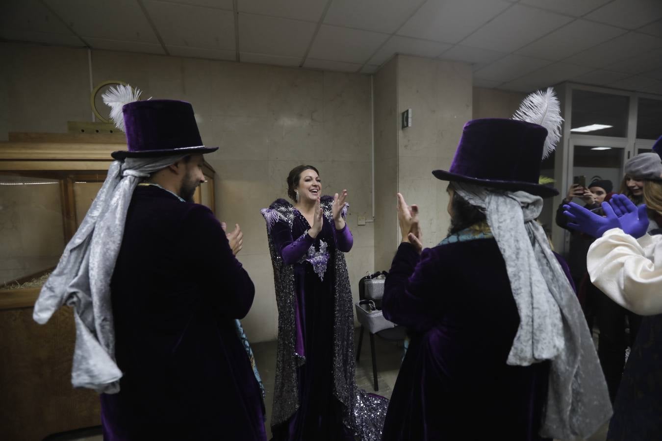 Los Reyes Magos visitan el Hospital Puerta del Mar