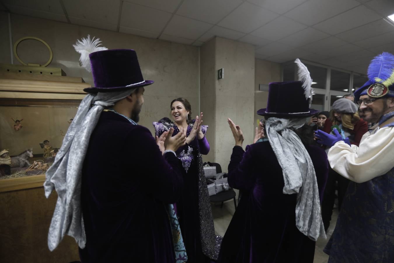 Los Reyes Magos visitan el Hospital Puerta del Mar