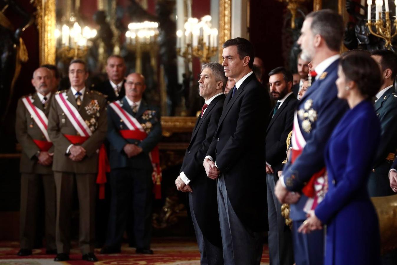 La Pascua Militar, en imágenes. Los reyes Felipe VI y Letizia, durante la celebración de la Pascua Militar en una solemne ceremonia celebrada hoy en el Palacio Real de Madrid