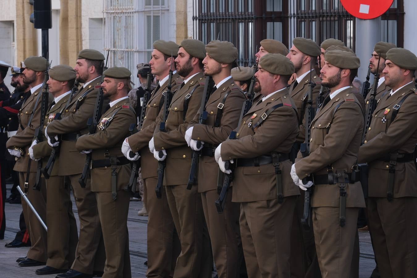 En imágenes: Celebración de la Pascua Militar en San Fernando