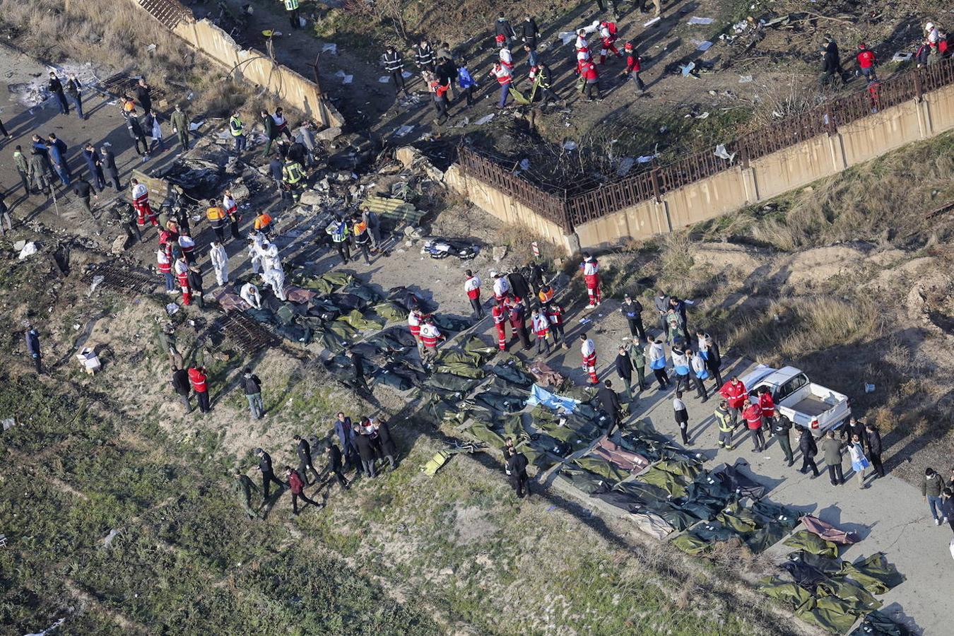 En imágenes: se estrella un Boeing ucraniano cerca de Teherán