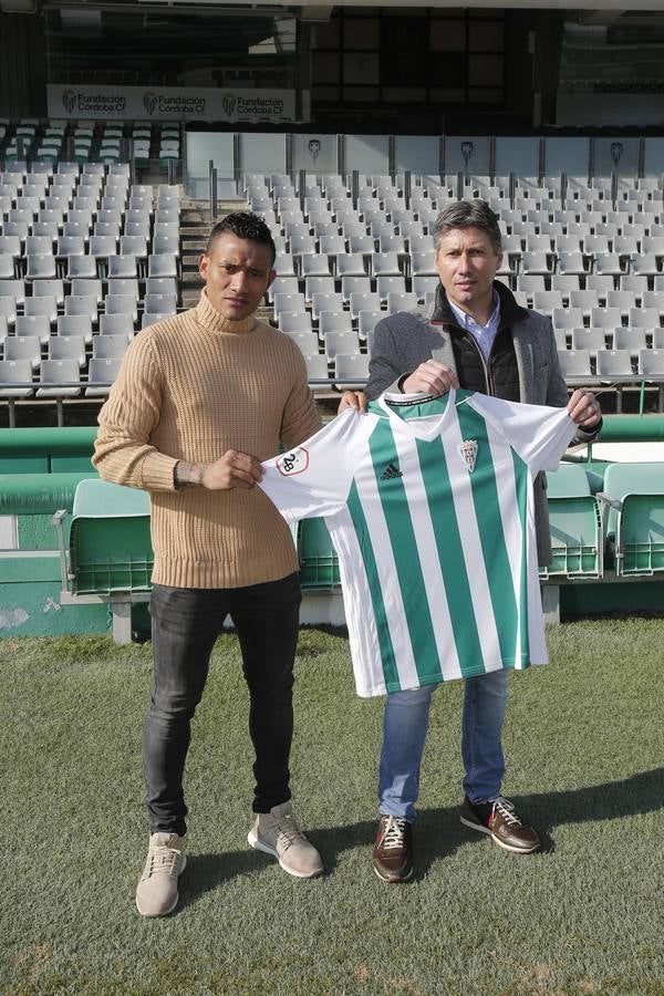 La puesta de largo del hondureño Luis Garrido en el Córdoba CF, en imágenes