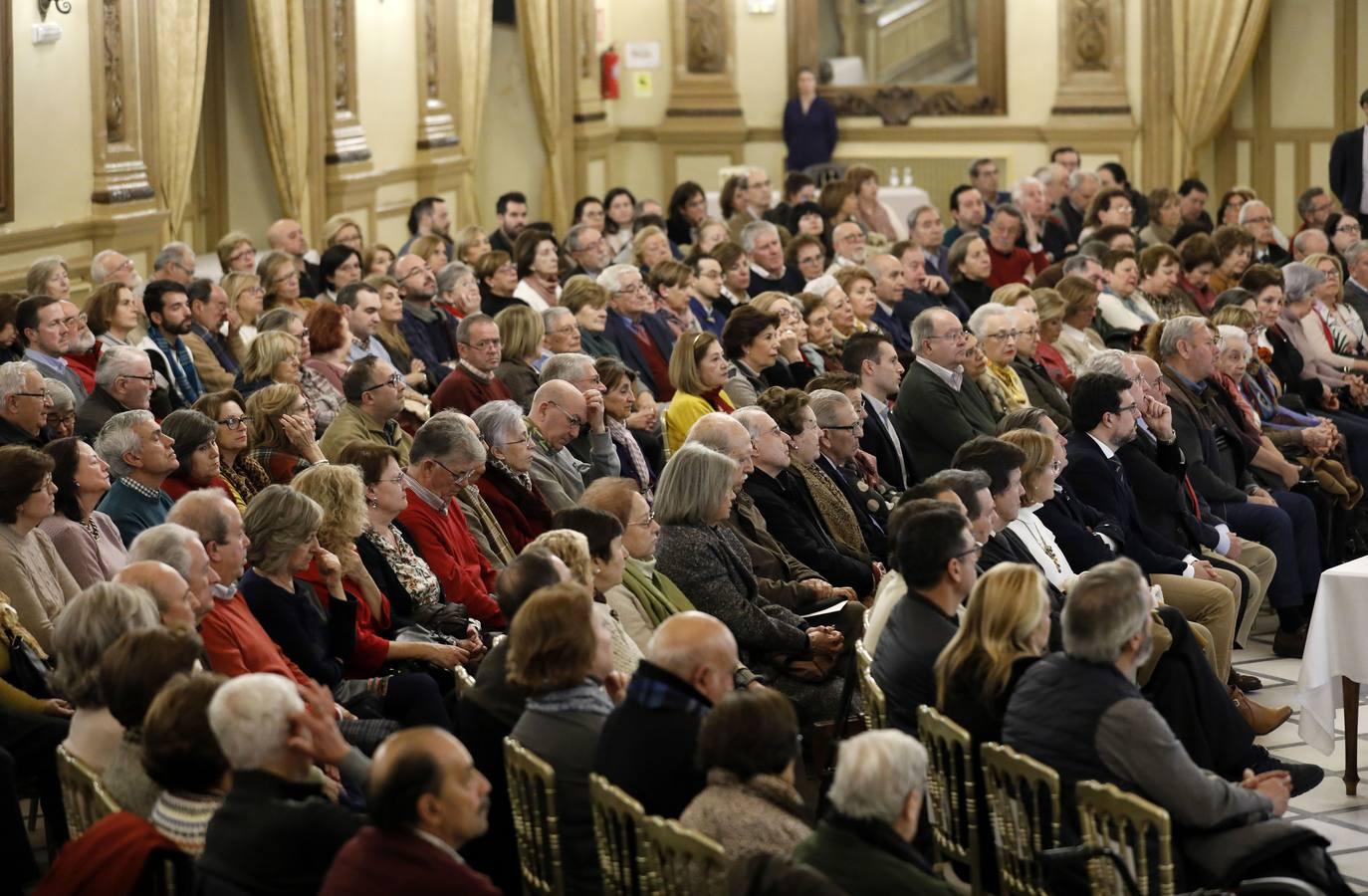 La conferencia de María Jesús Viguera en El Templo de Córdoba, en imágenes