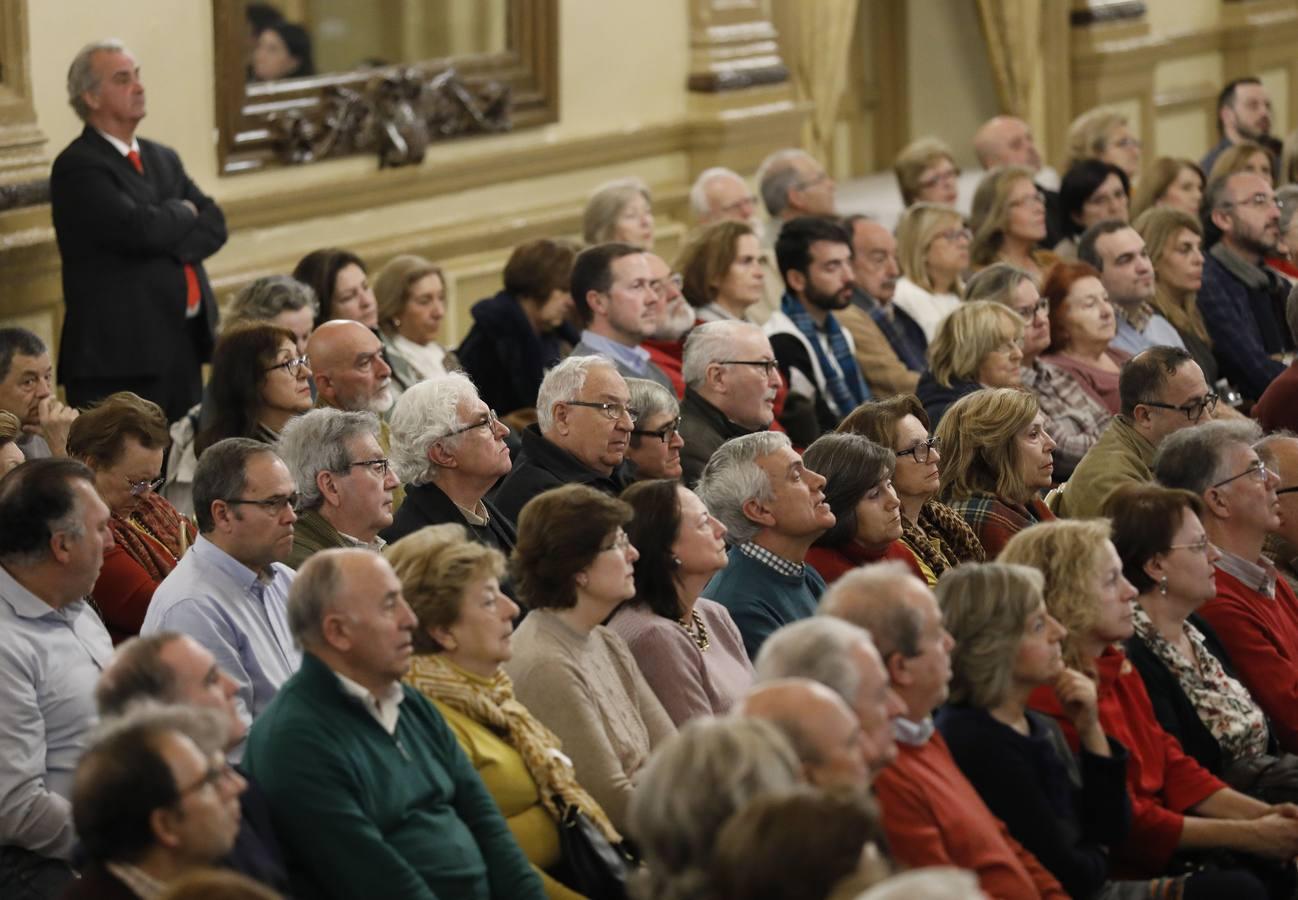 La conferencia de María Jesús Viguera en El Templo de Córdoba, en imágenes