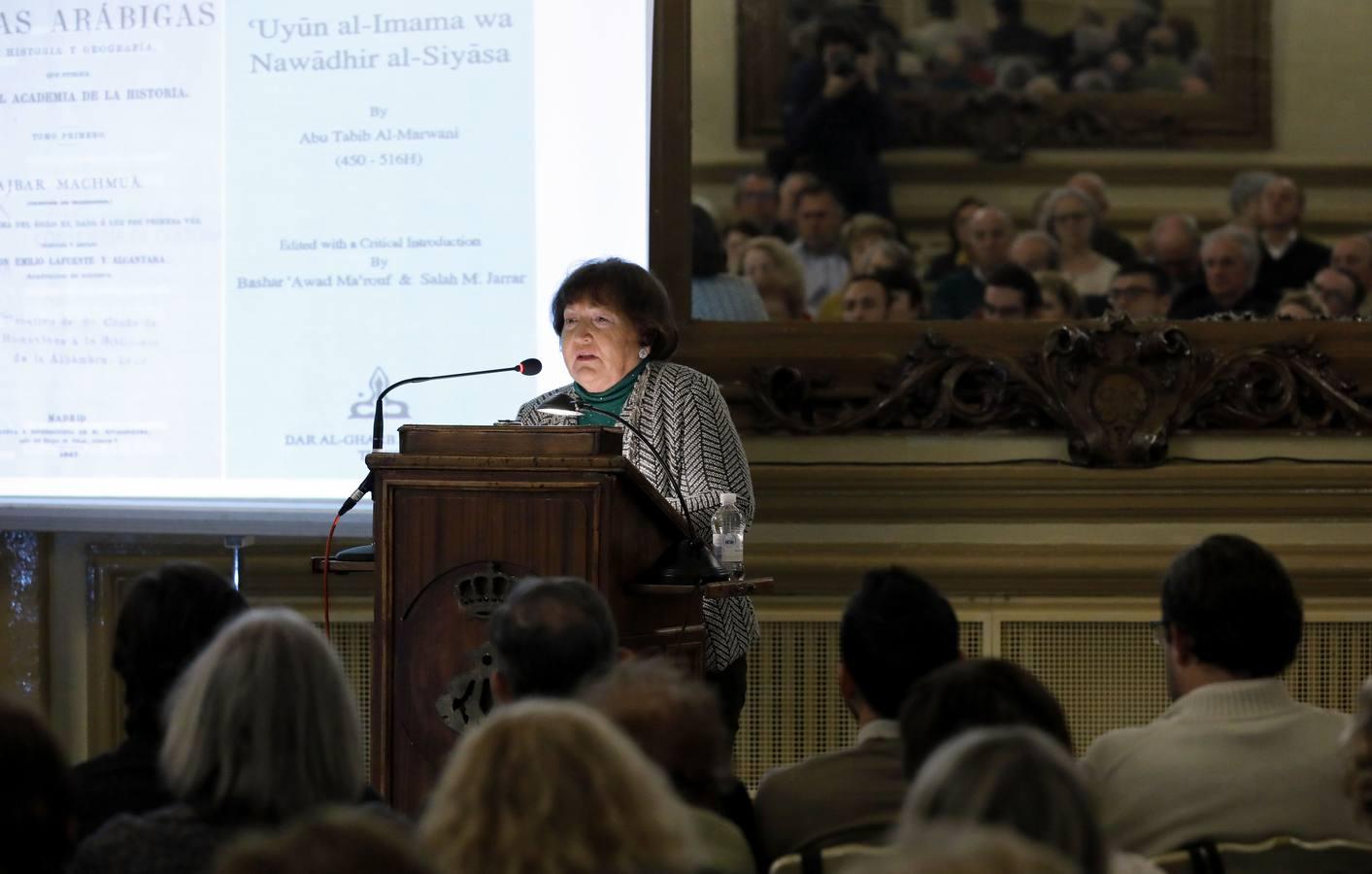 La conferencia de María Jesús Viguera en El Templo de Córdoba, en imágenes