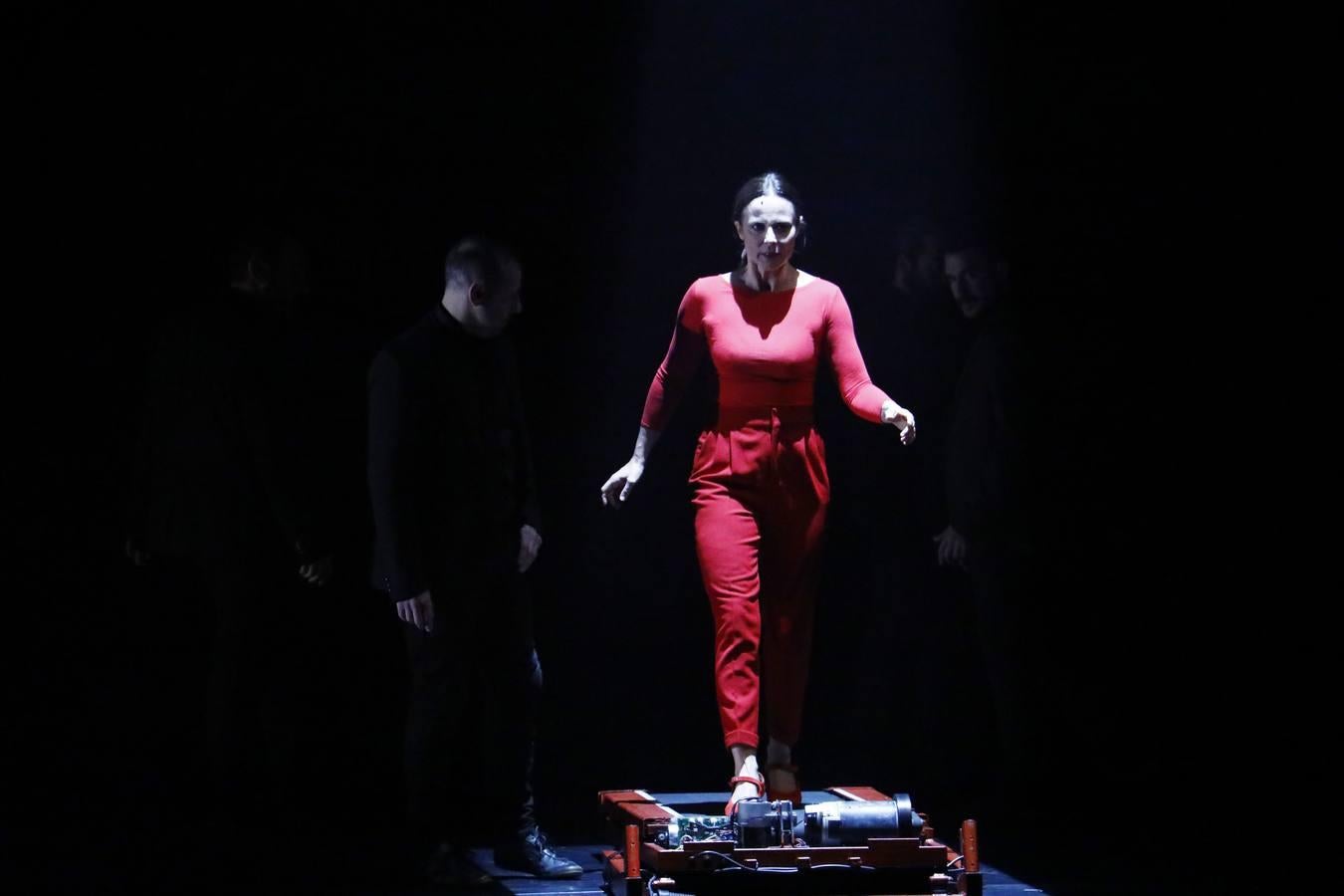 La representación de «Juana», en el Gran Teatro de Córdoba, en imágenes