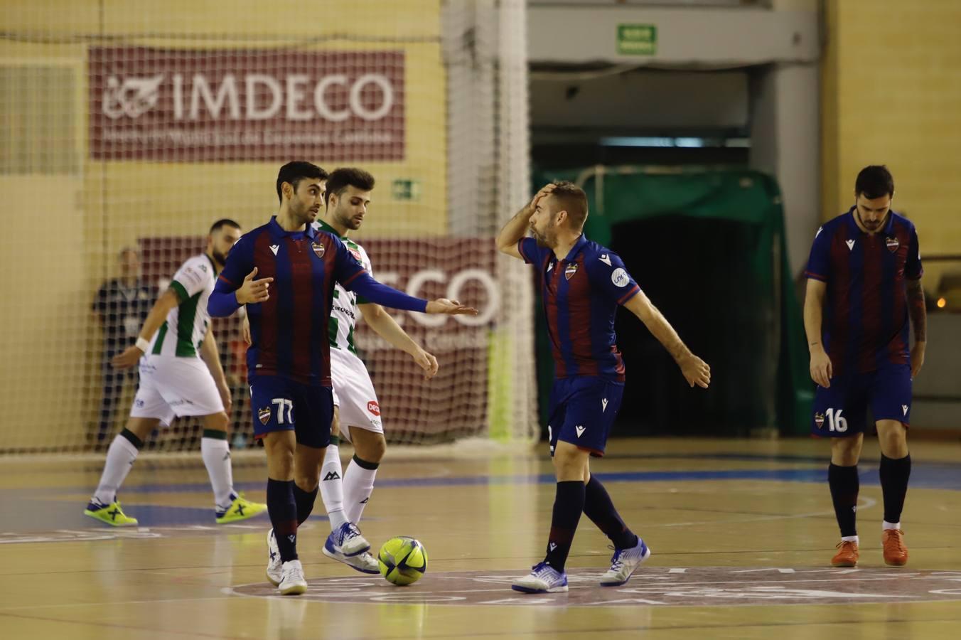 El partido de fútbol sala Córdoba Patrimonio-Levante, en imágenes