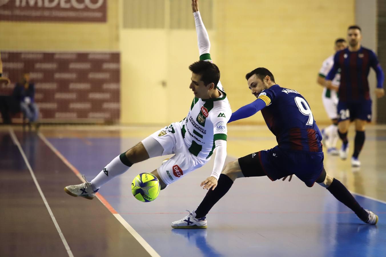 El partido de fútbol sala Córdoba Patrimonio-Levante, en imágenes