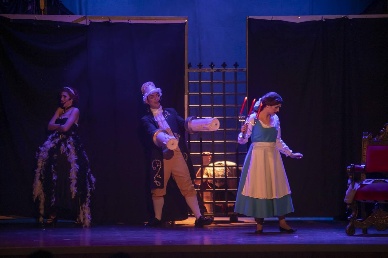 El musical de «La Bella y la Bestia» de Teatro Avanti, en imágenes