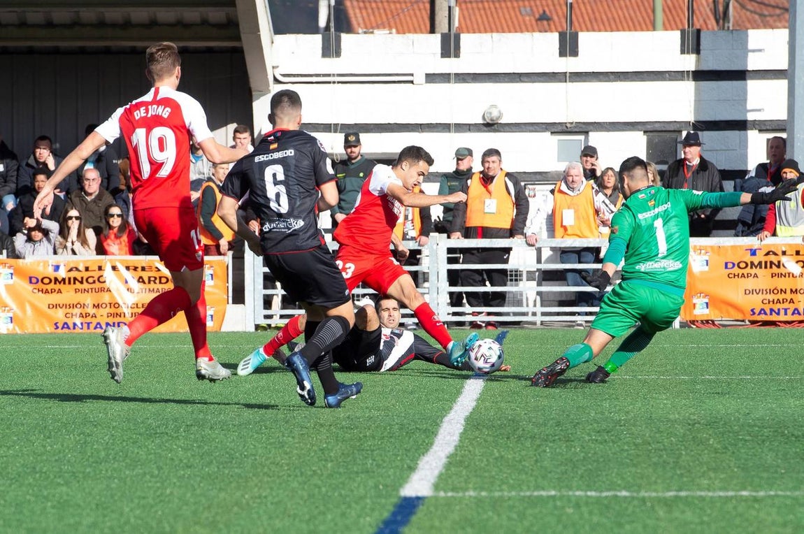 Las mejores imágenes del Escobedo - Sevilla FC