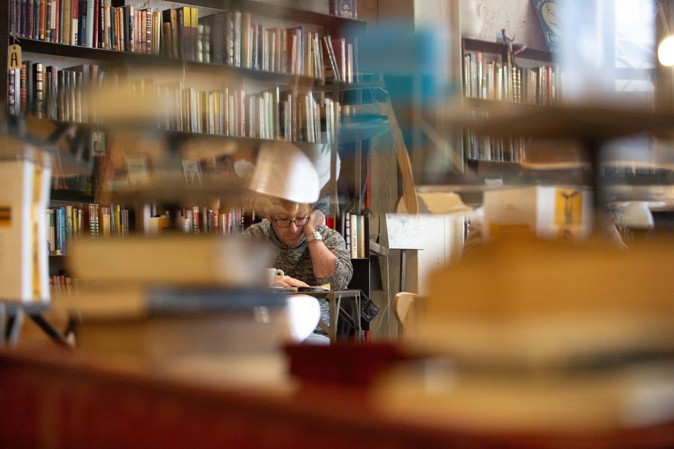 Las librerías más singulares de Sevilla, en imágenes