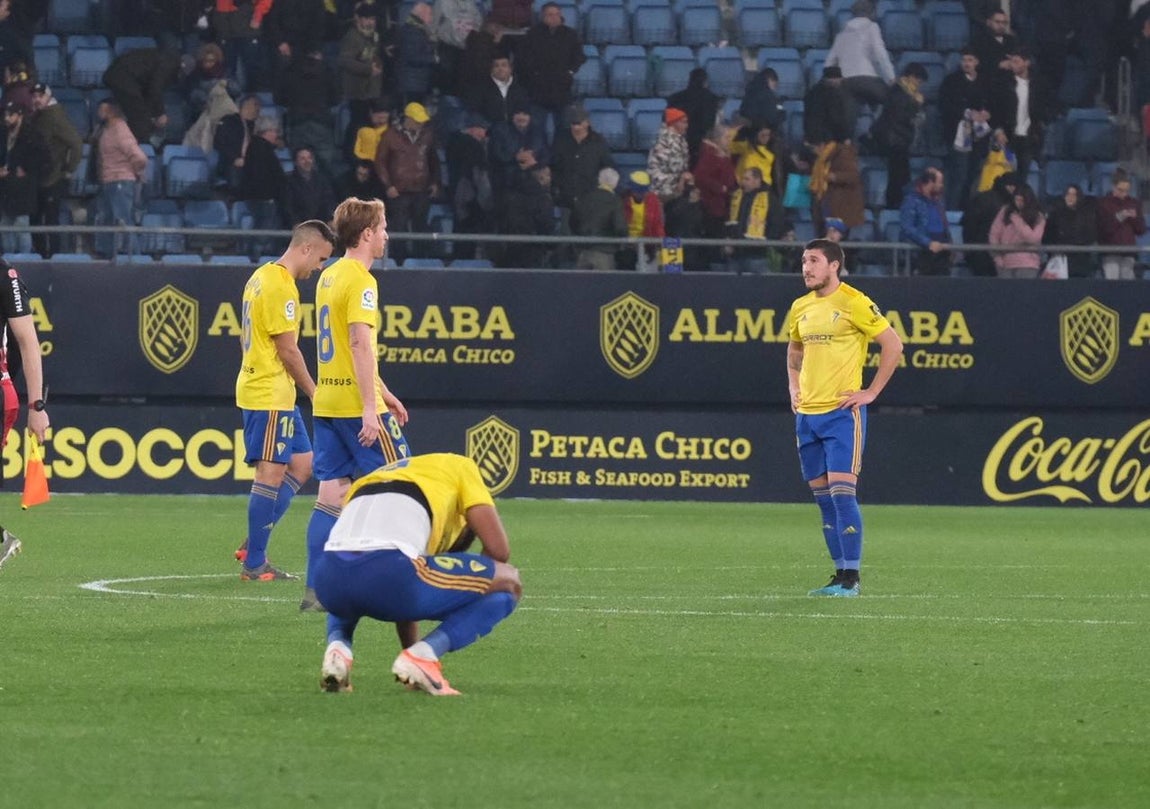 FOTOS: Cádiz CF - Mirandés en Carranza