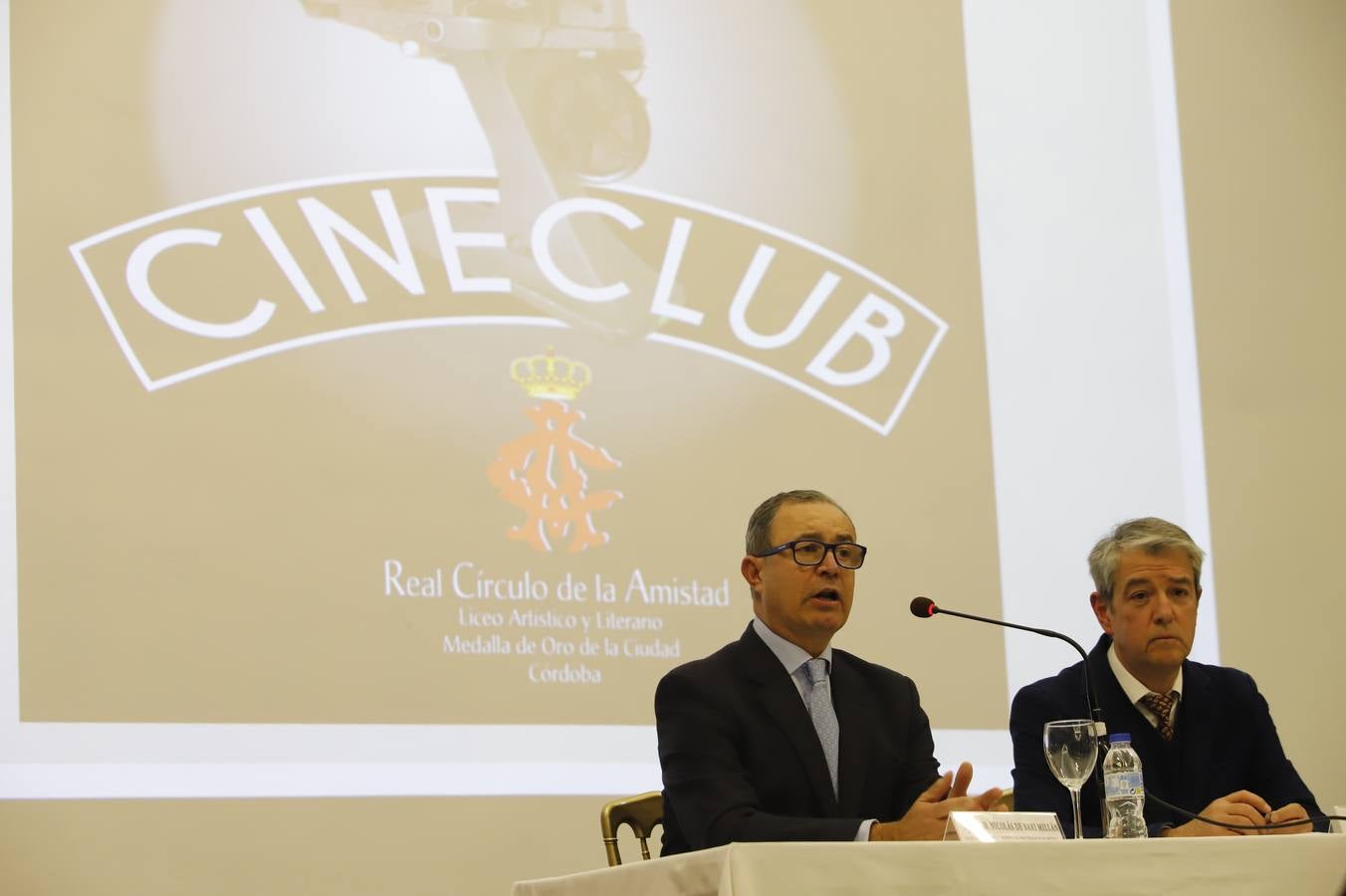 El arranque del Cine Club del Real Círculo de la Amistad de Córdoba, en imágenes