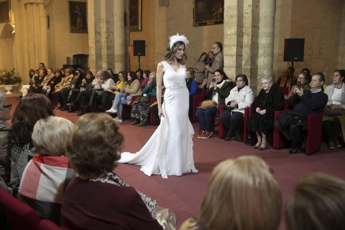 El desfile de Ana Torres en beneficio de Alzheimer Córdoba, en imágenes