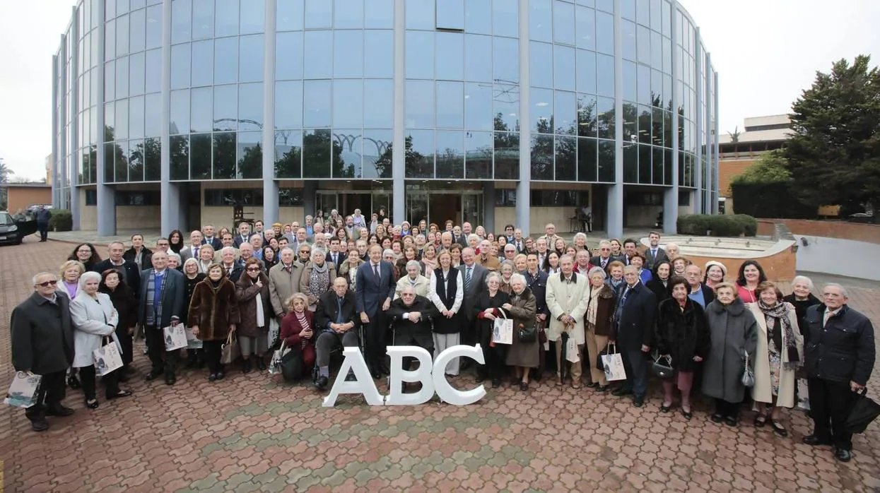 Homenaje a los suscriptores de ABC de Sevilla, en imágenes