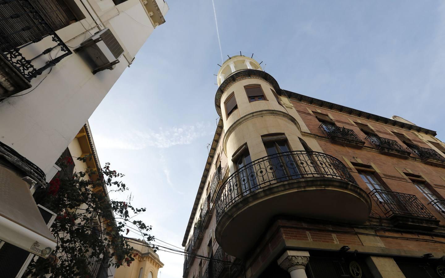 La calle Fernando Colón de Córdoba, en imágenes