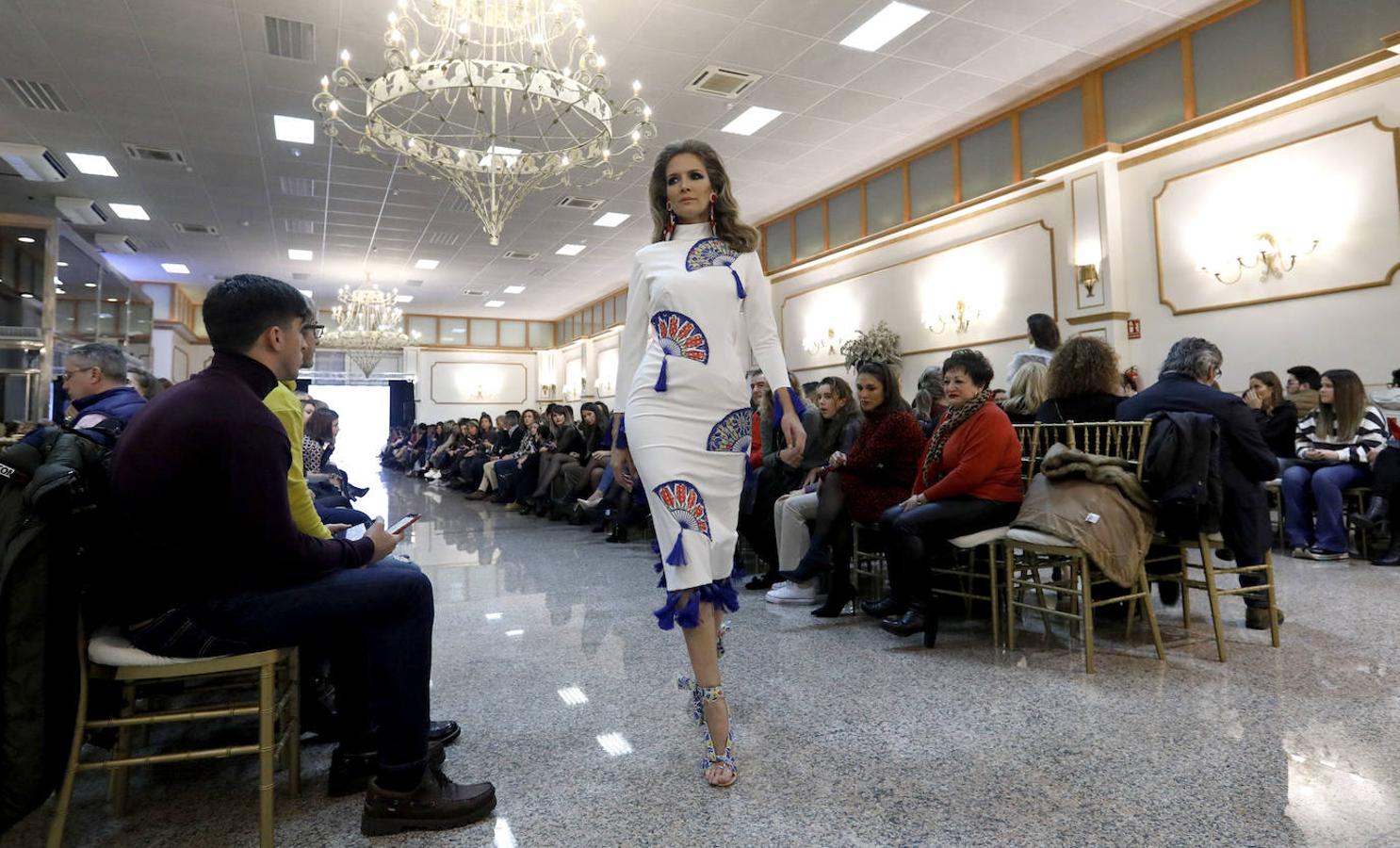 El desfile de trajes de flamenca de Andrew Pocrid, en imágenes