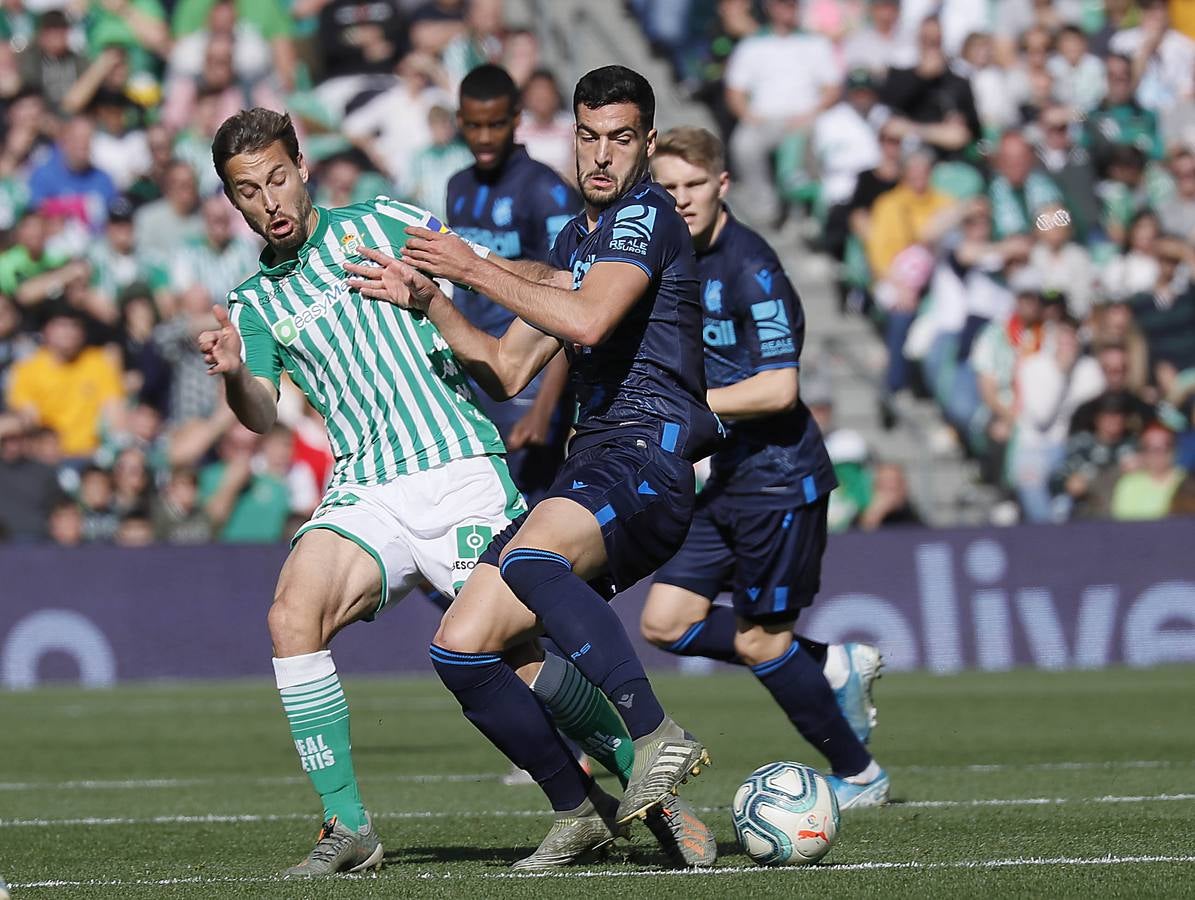 En imágenes, la victoria del Real Betis ante la Real Sociedad en el Villamarín