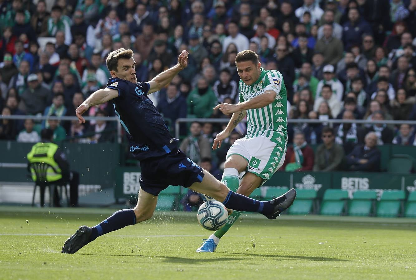 En imágenes, la victoria del Real Betis ante la Real Sociedad en el Villamarín