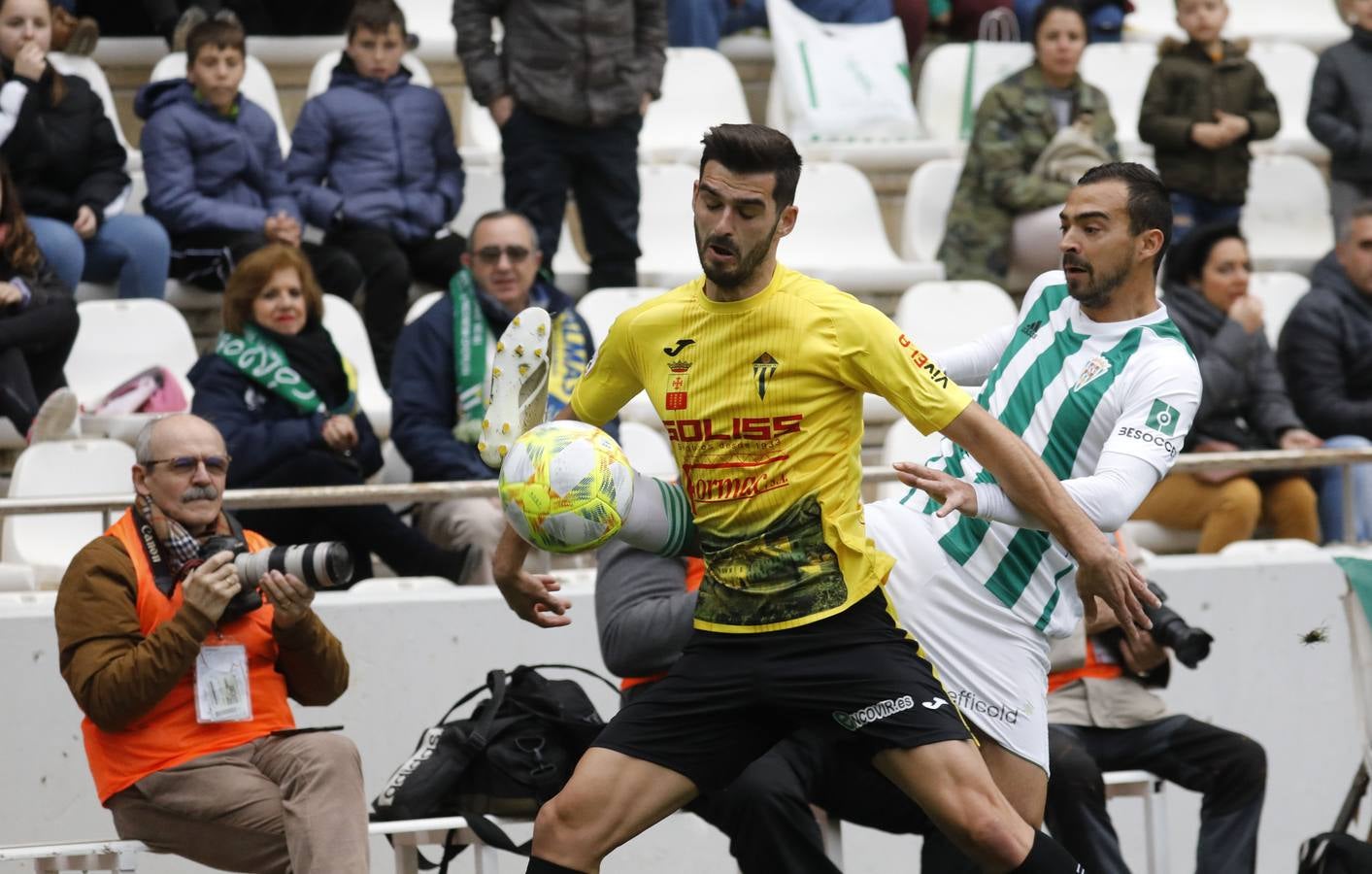 Las mejores jugadas del Córdoba CF-Villarrubia, en imágenes