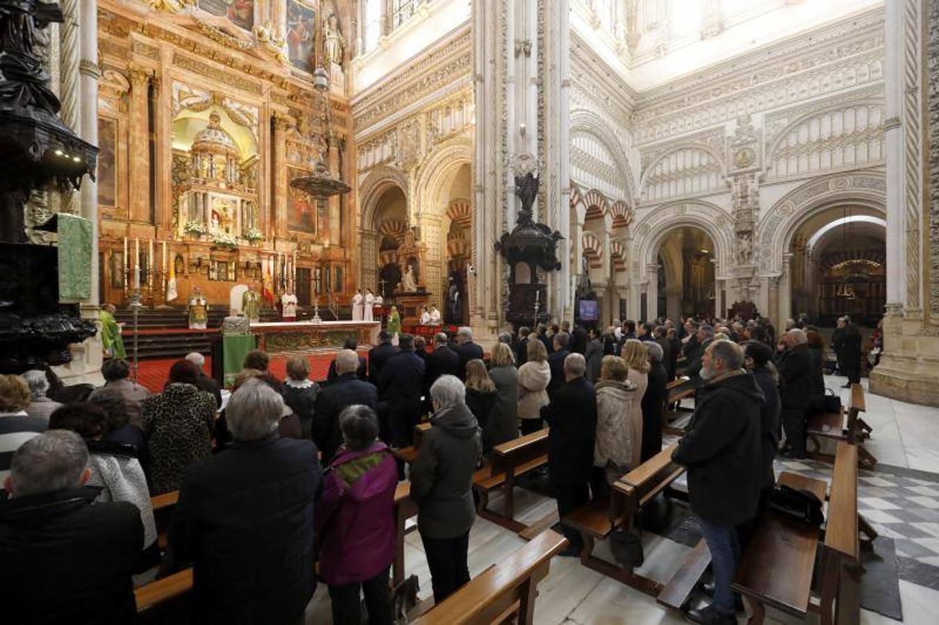 La misa de la Agrupación de Cofradías de Córdoba, en imágenes