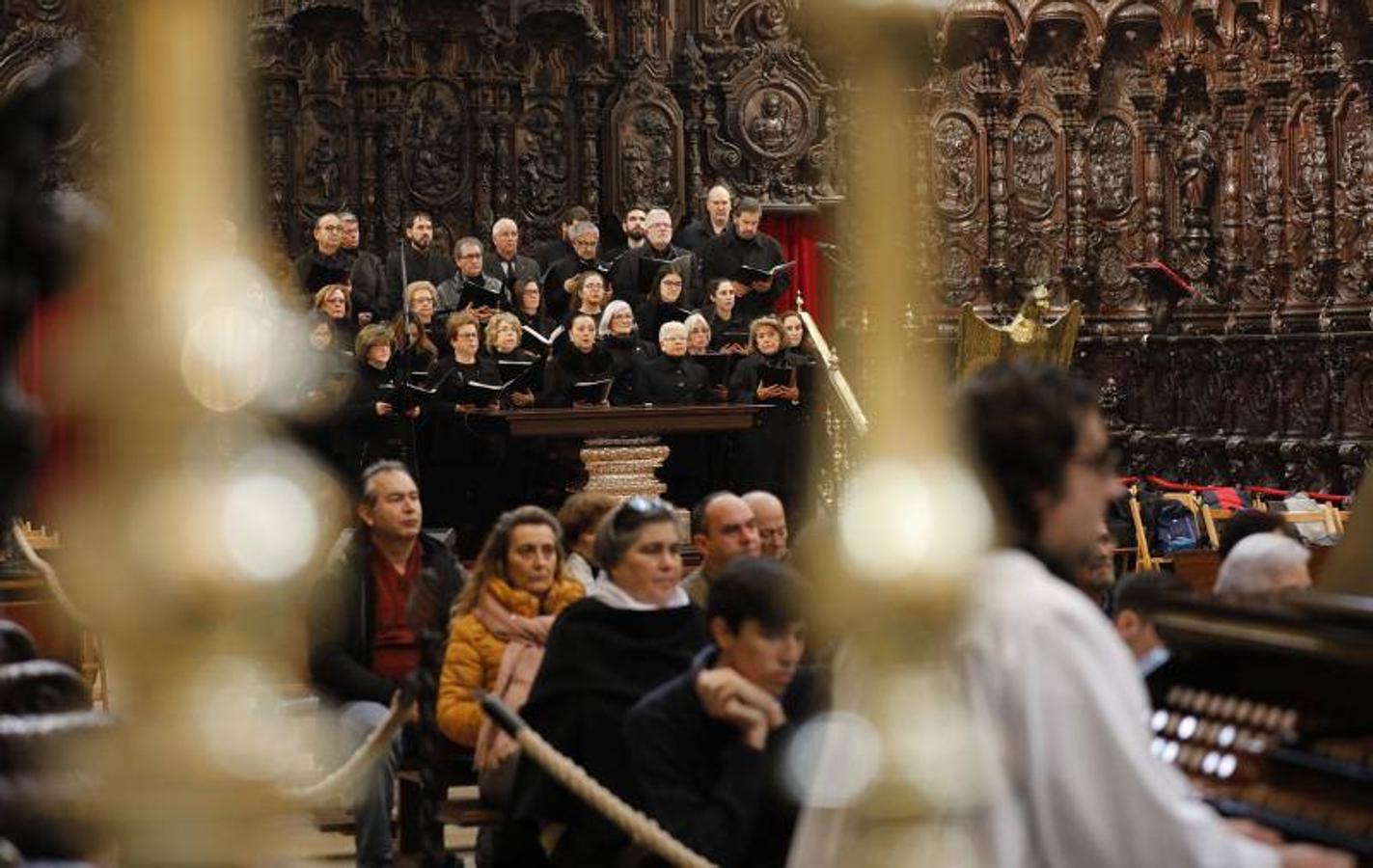 La misa de la Agrupación de Cofradías de Córdoba, en imágenes