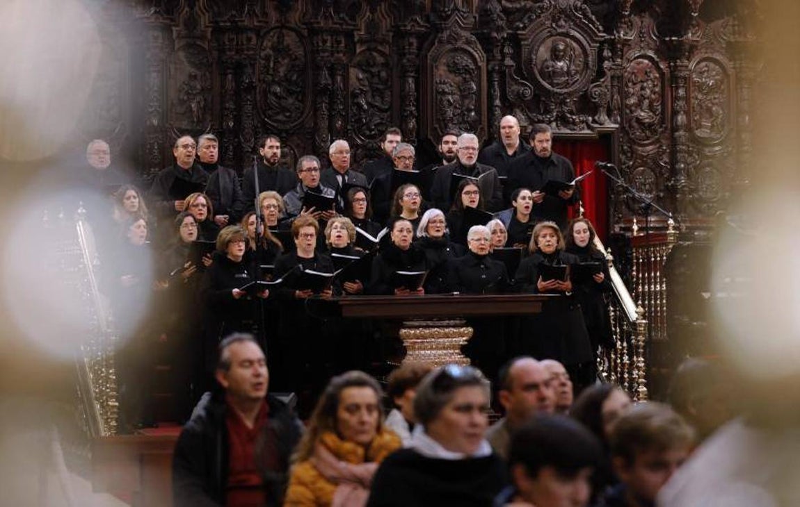La misa de la Agrupación de Cofradías de Córdoba, en imágenes
