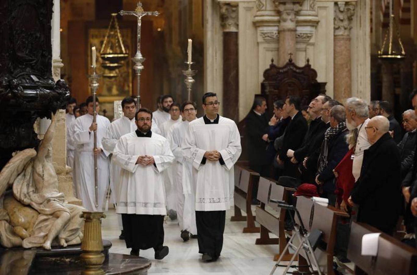 La misa de la Agrupación de Cofradías de Córdoba, en imágenes