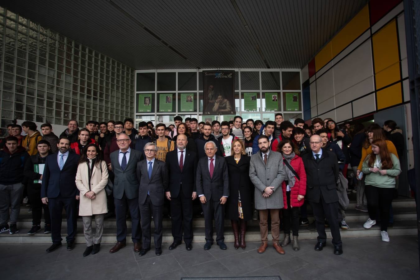 Visita del consejero de Educación al IES Murillo de Sevilla, en imágenes