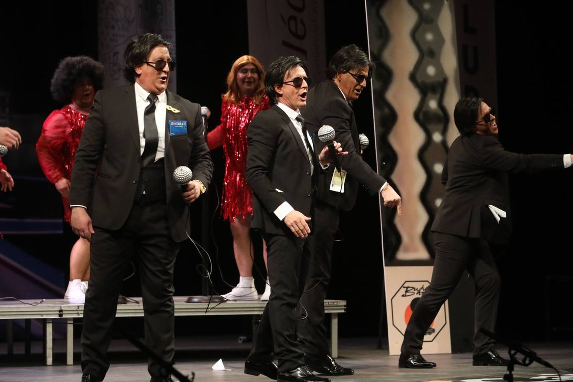FOTOS: Chirigota &#039;Yo soy tu padre&#039; en el COAC 2020