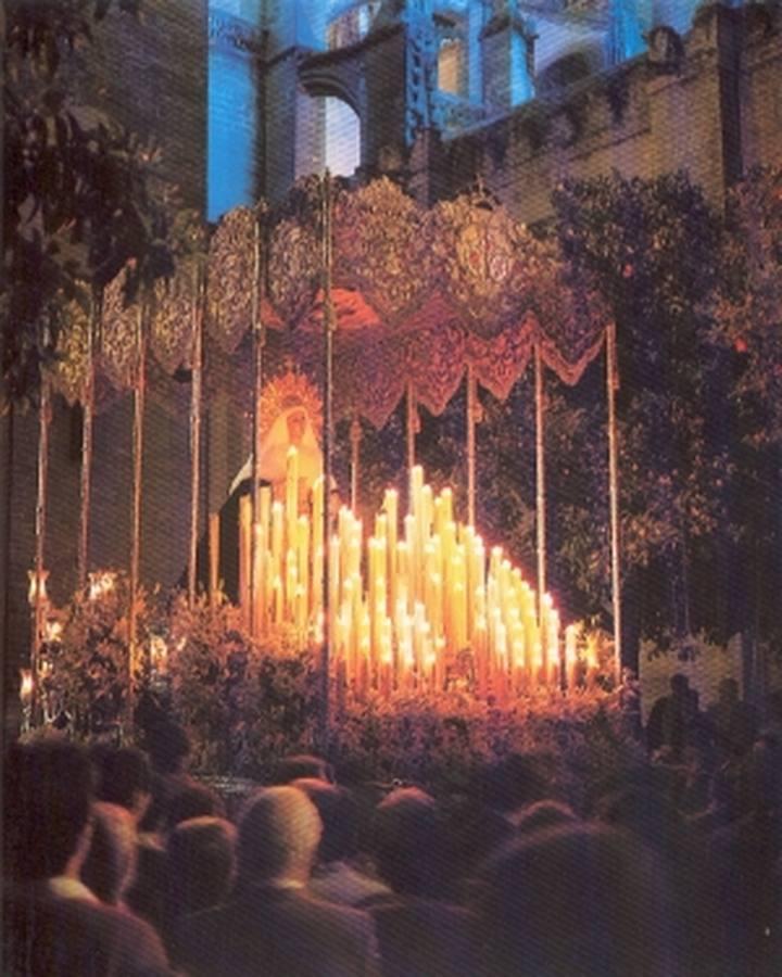 Carteles de la Semana Santa de Sevilla