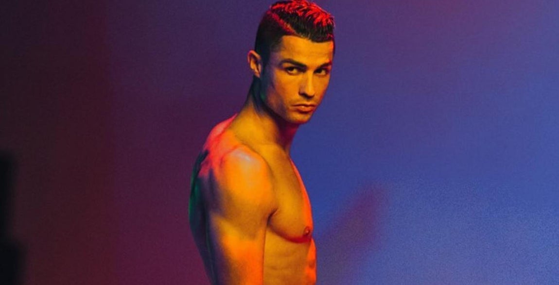 ¡Hasta pronto, Madrid!. La última aventura de Cristiano Ronaldo y la cadena hotelera de Dionisio Pestana está a punto de abrir sus puertas en Madrid. El hotel está en un sitio emblemático, el número 29 de la Gran Vía, la sede más antigua de La Casa del Libro. El astro portugués colgó en Instagram una foto del complejo en la que comentó "Cada vez más cerca de abrir nuestro nuevo hotel, el @ pestanacr7 Gran Vía en Madrid! ¡Hasta pronto, Madrid!"