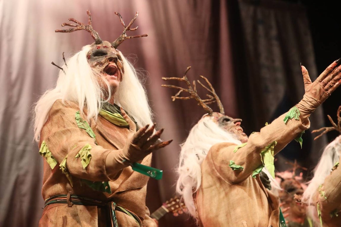 FOTOS: Comparsa &#039;La superviviente&#039; en el COAC 2020