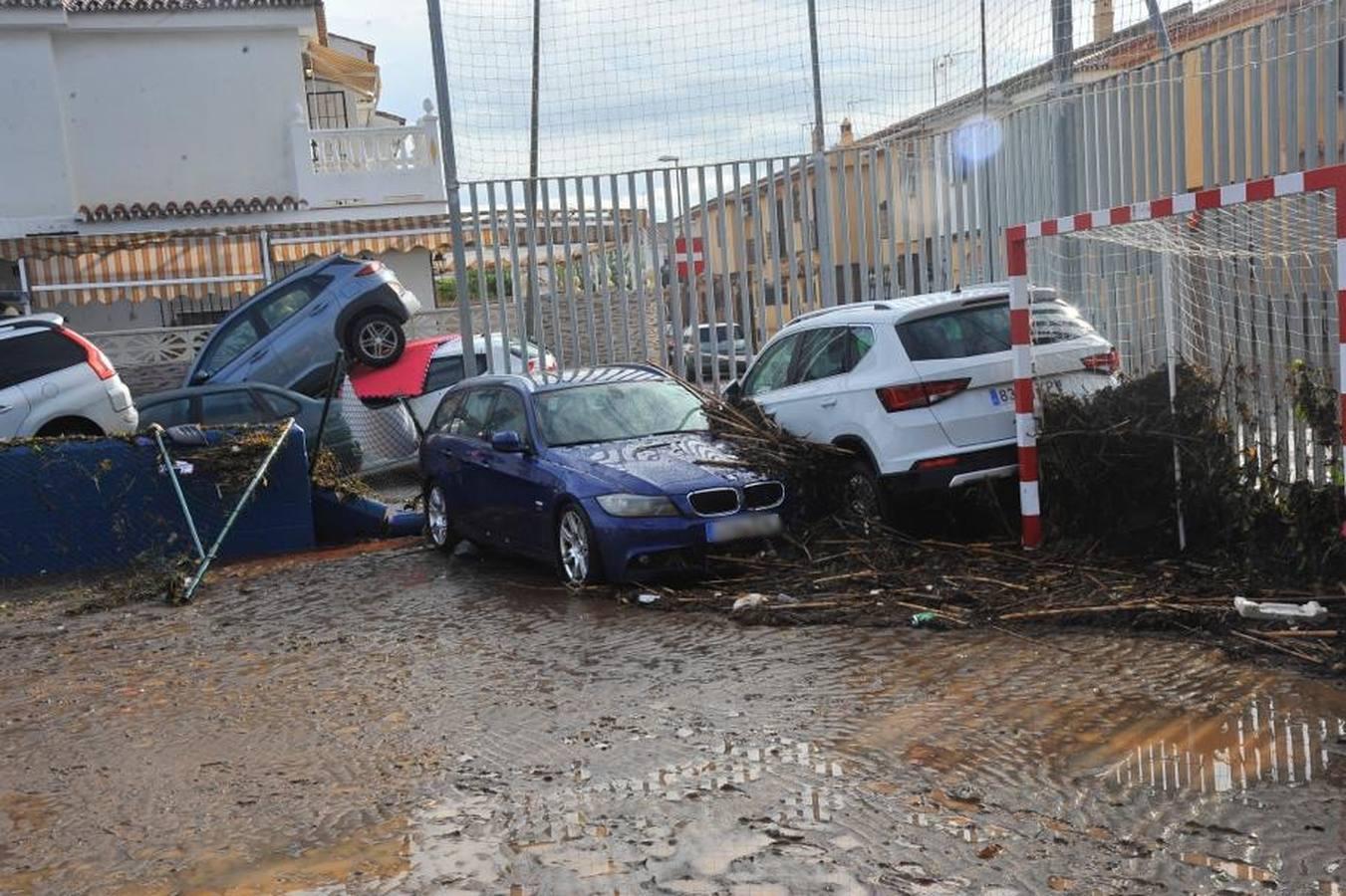 Así ha devastado una brutal tromba de agua la localidad malagueña de Campanillas