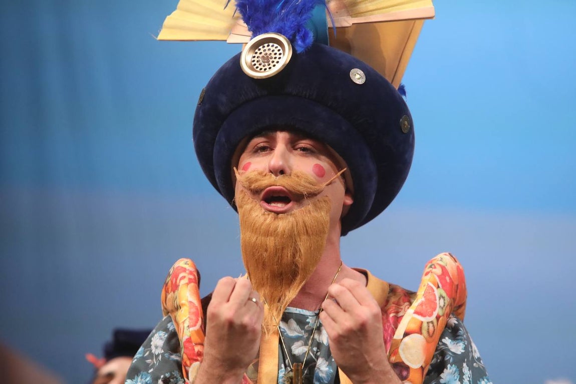 FOTOS: Chirigota de Los Molina &#039;Pídeme lo que tú quieras&#039; en el COAC 2020