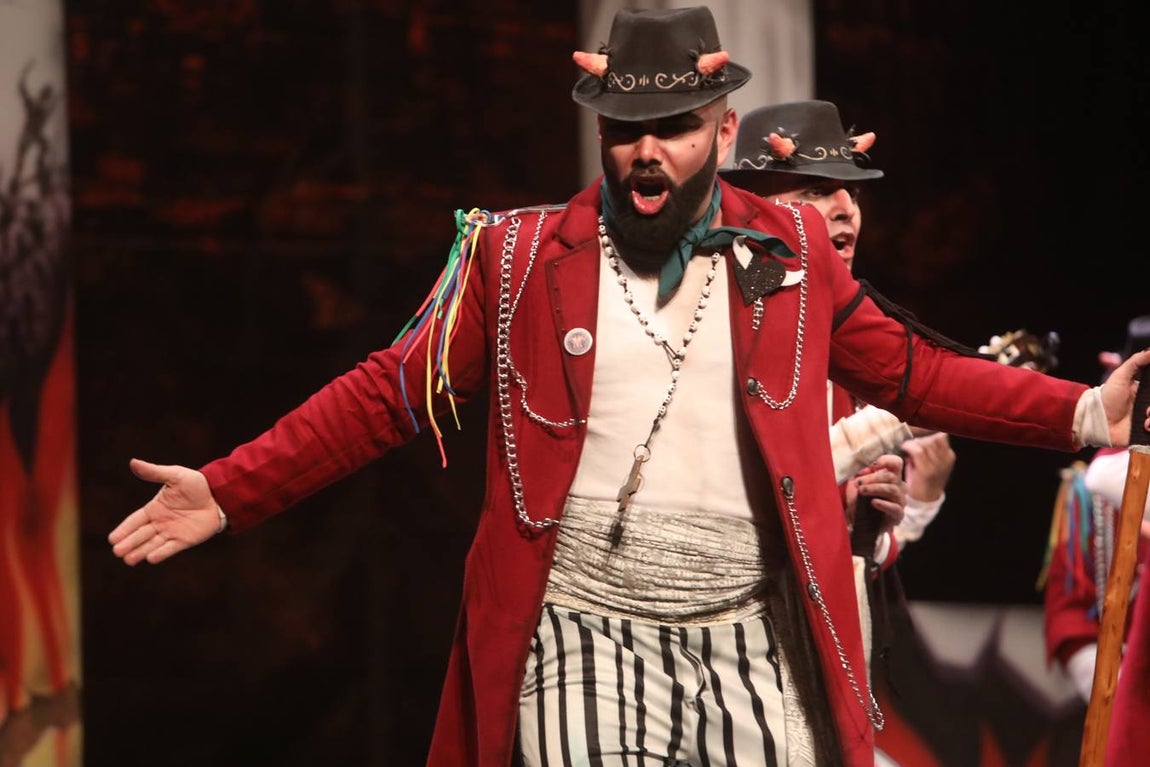 FOTOS: Comparsa &#039;Vengo a por ti&#039; en el COAC 2020