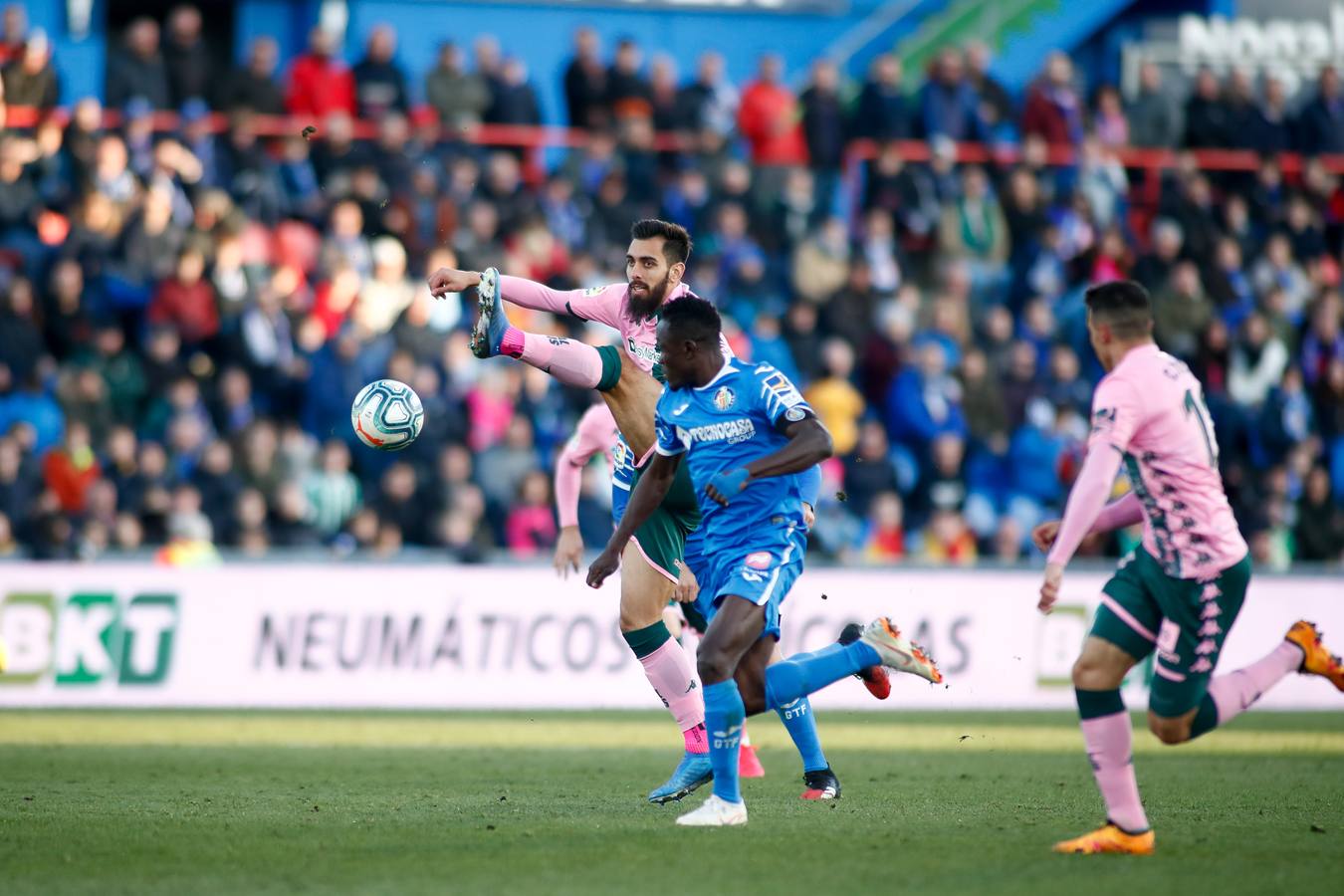 En imágenes, la polémica derrota del Betis en Getafe