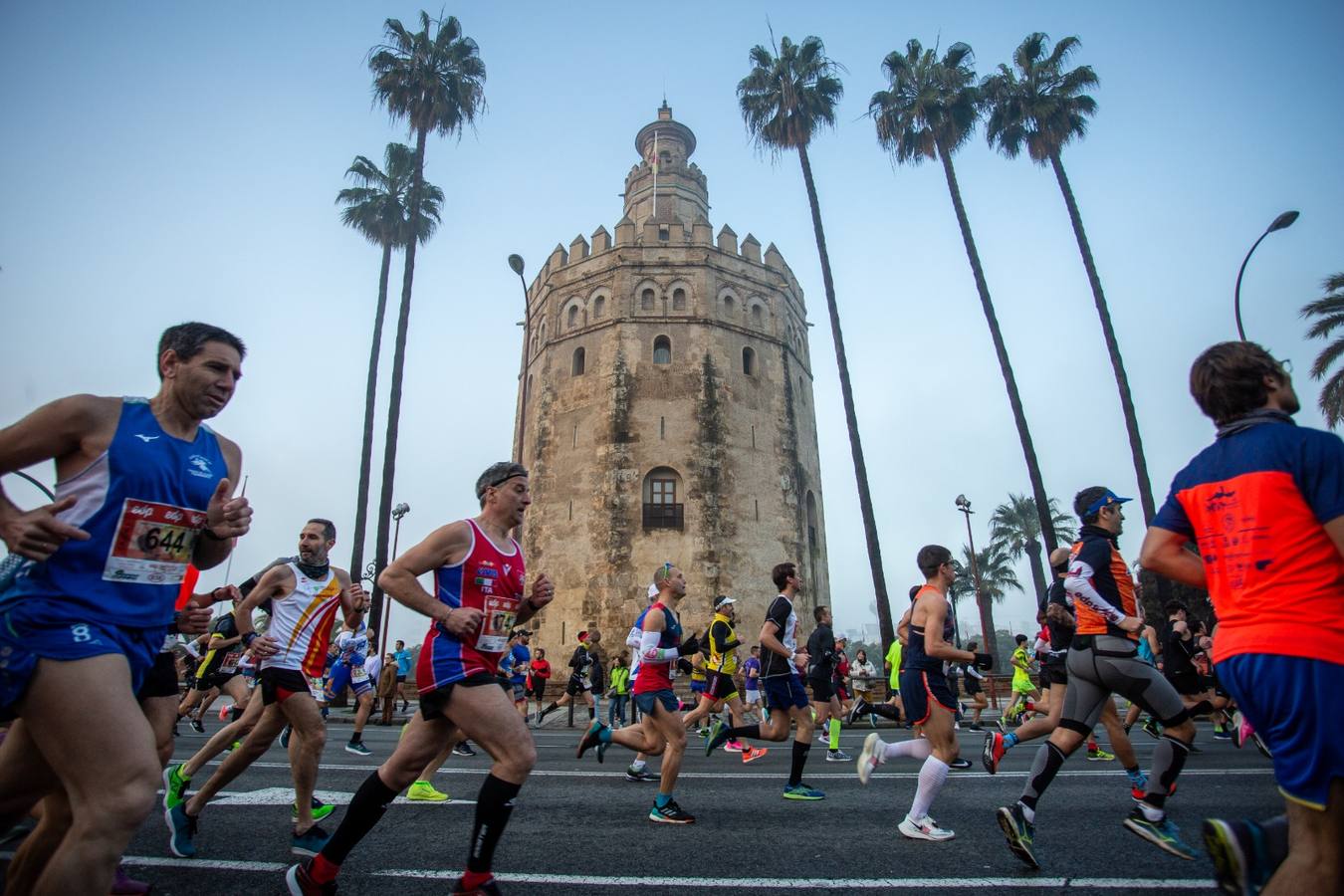 En imágenes: Ganadores y ambiente del Medio Maratón de Sevilla 2020