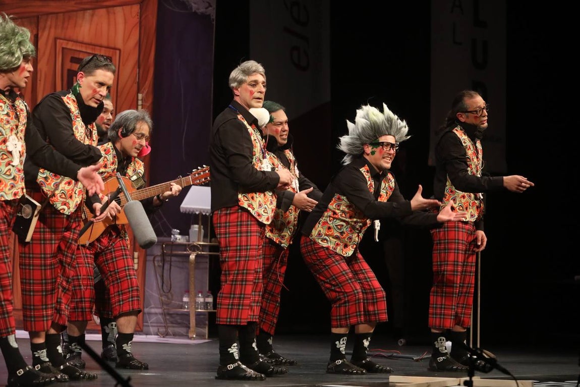 FOTOS: Chirigota &#039;Habla, que no te veo&#039; en el COAC 2020