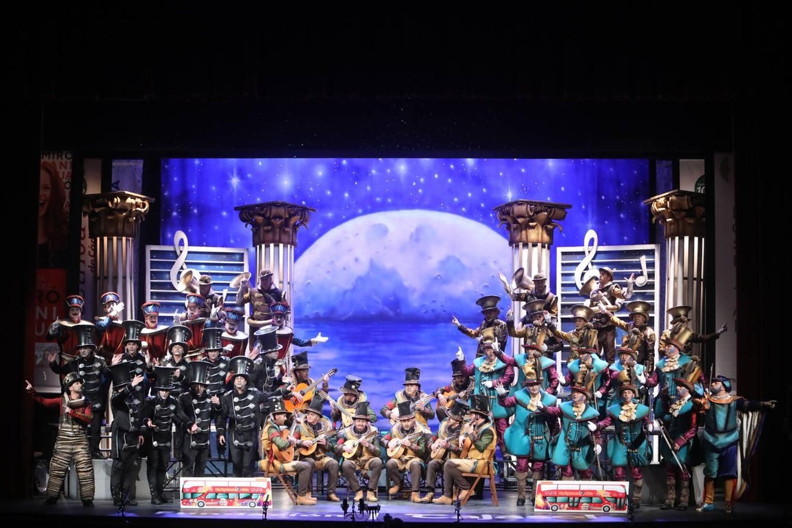 FOTOS: Coro de Julio Pardo &#039;Tócame&#039; en el COAC 2020