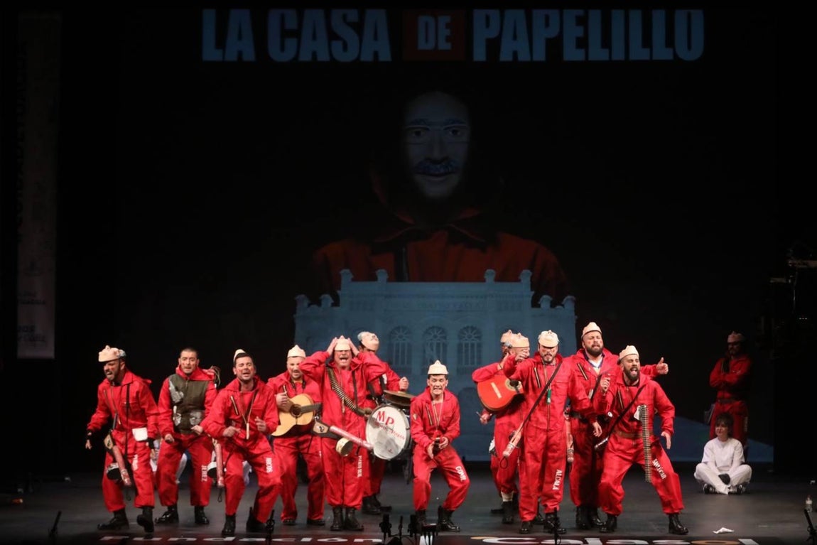 FOTOS: Chirigota La Casa de Papelillos en el COAC 2020