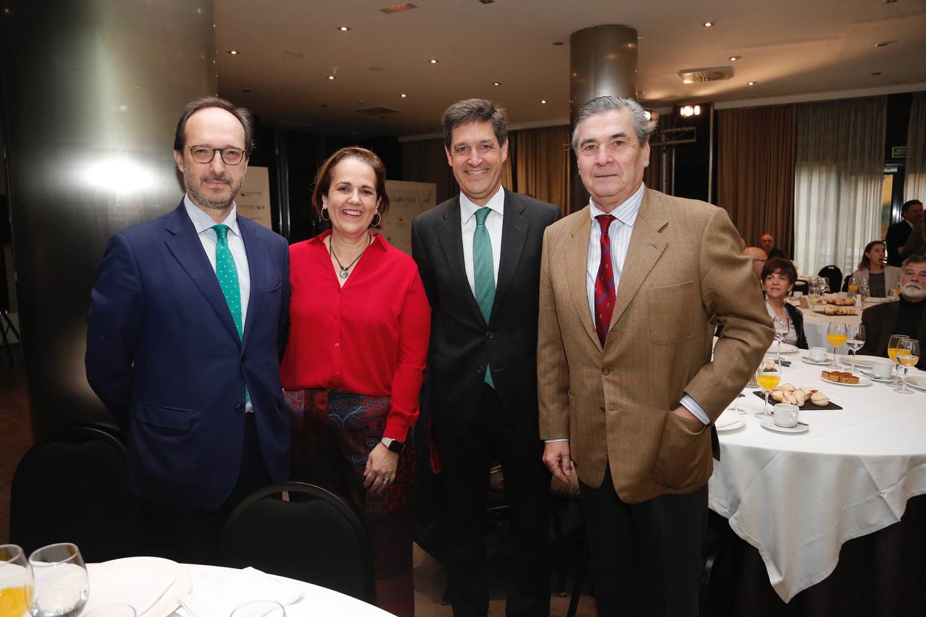 En imágenes, los asistentes al Foro Encuentro de Economía ABC de Córdoba