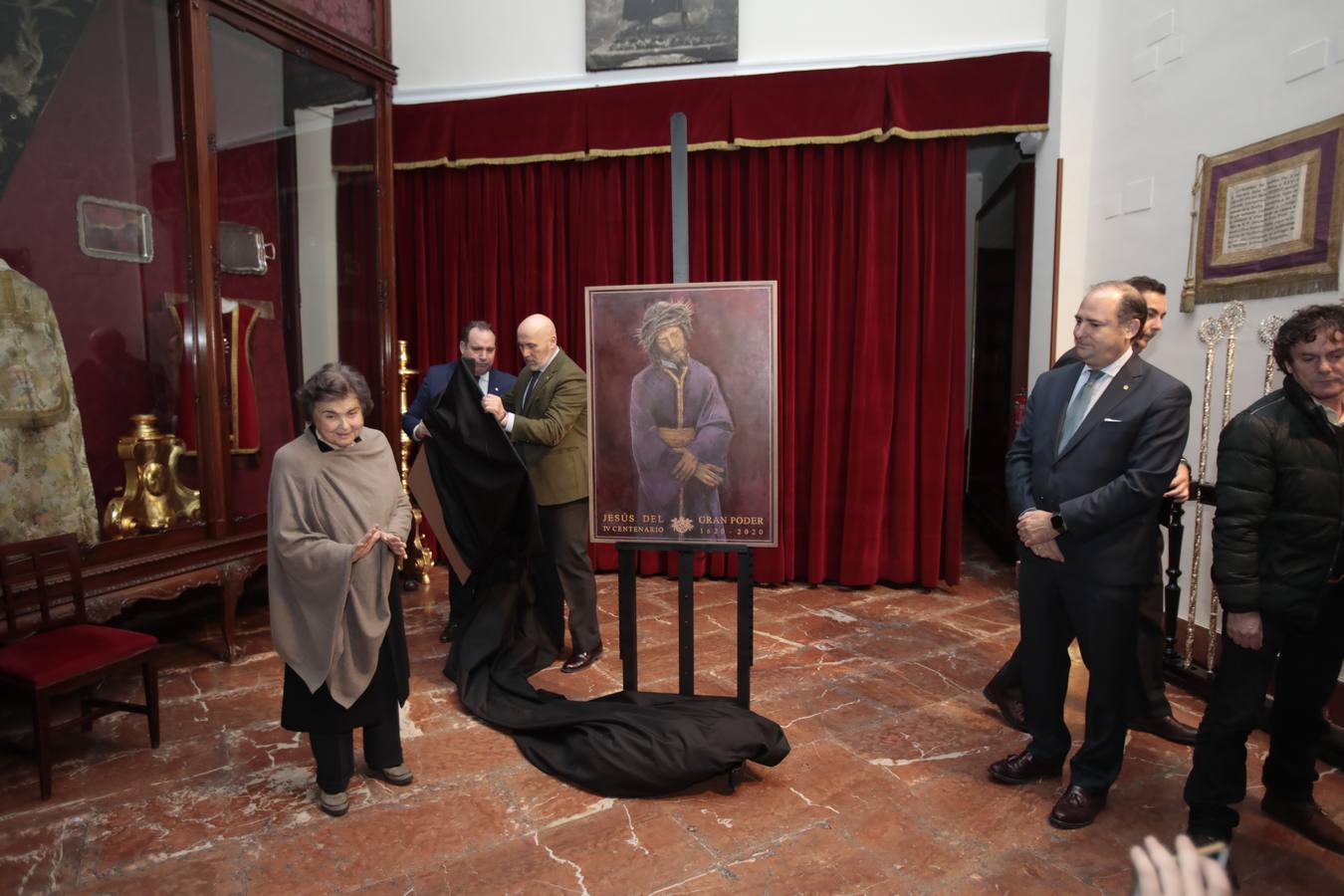 En imágenes, la presentación del cartel del IV centenario del Gran Poder