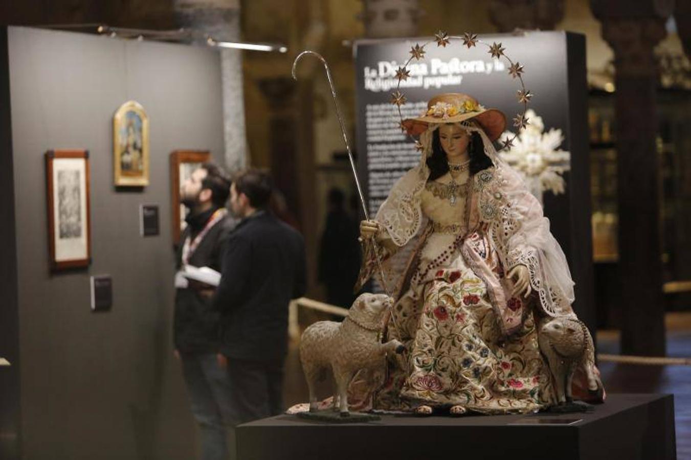 La exposición de la Paz de Córdoba sobre la Divina Pastora, en imágenes