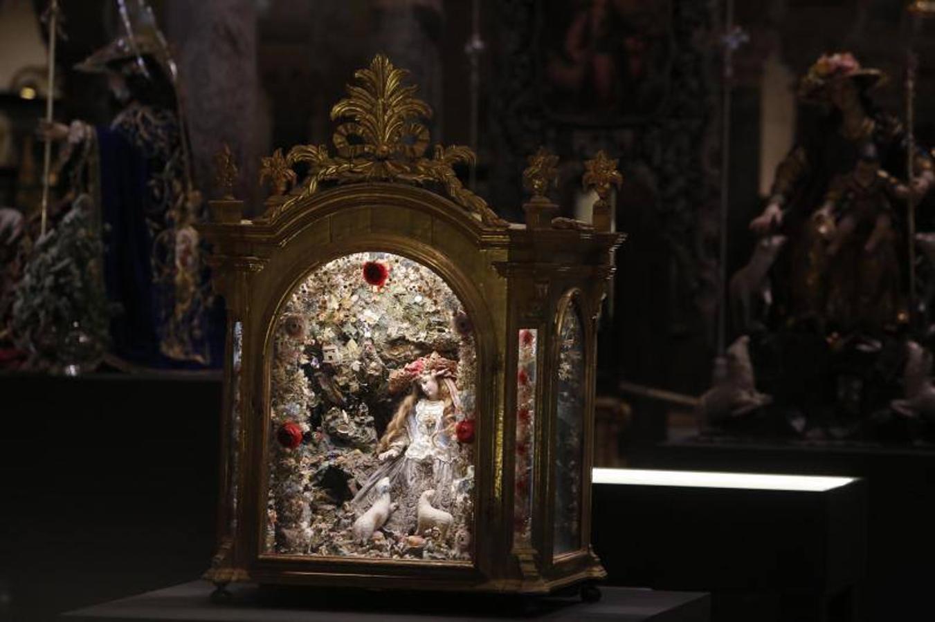 La exposición de la Paz de Córdoba sobre la Divina Pastora, en imágenes