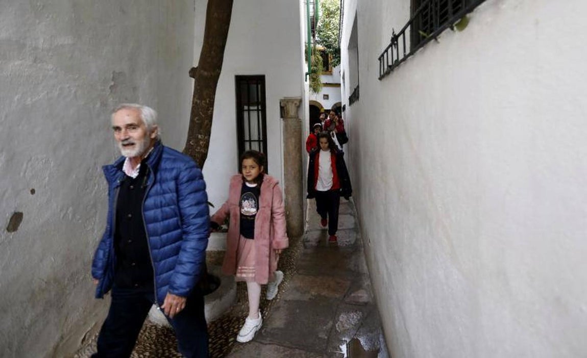 La calleja del Pañuelo de Córdoba, en imágenes