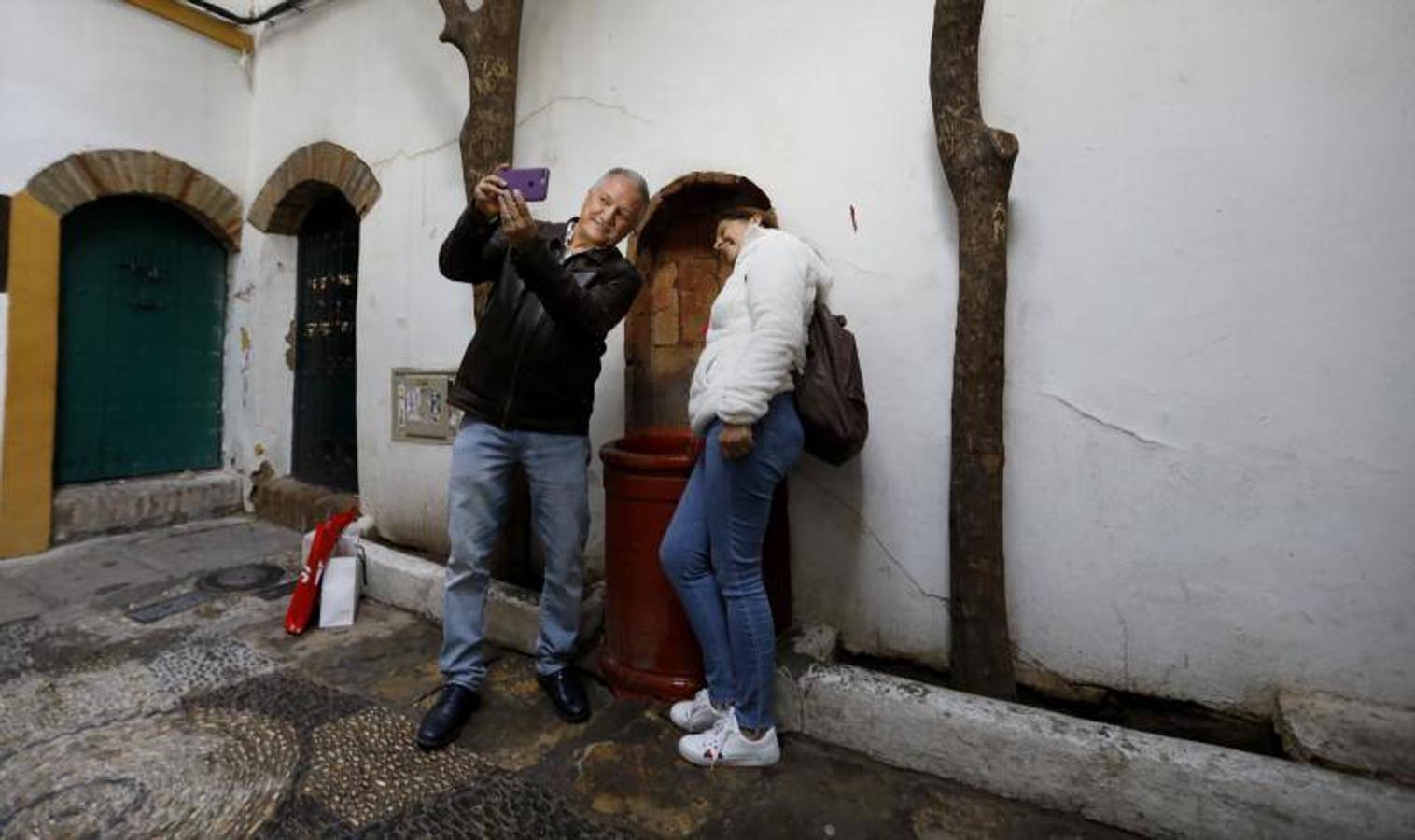 La calleja del Pañuelo de Córdoba, en imágenes